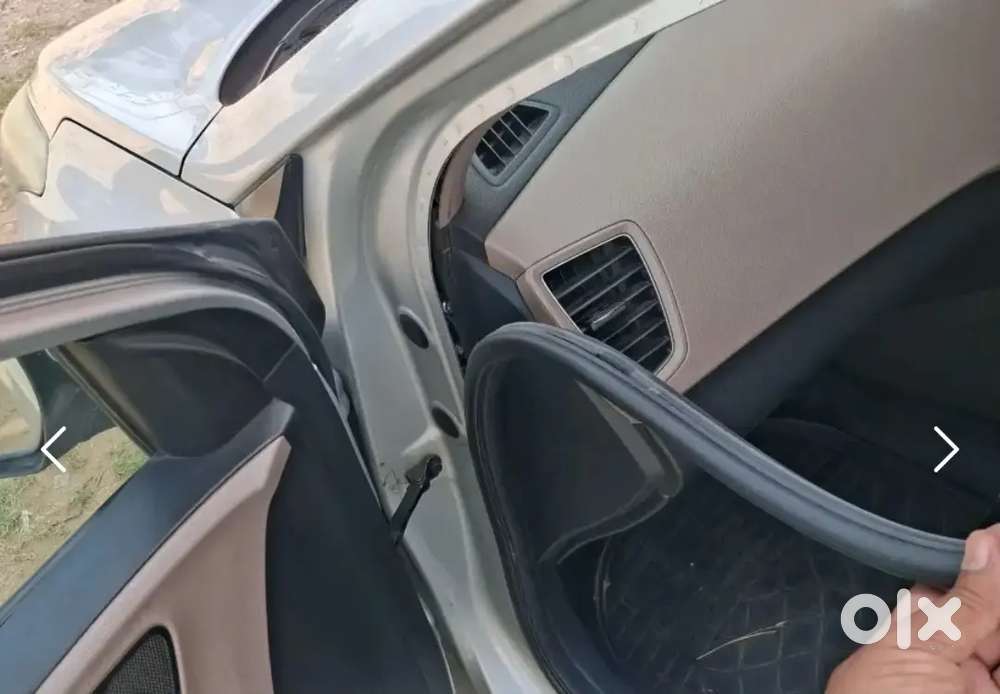 Hyundai I20 Sportz 2016 Petrol + Cng (outside Fitted)