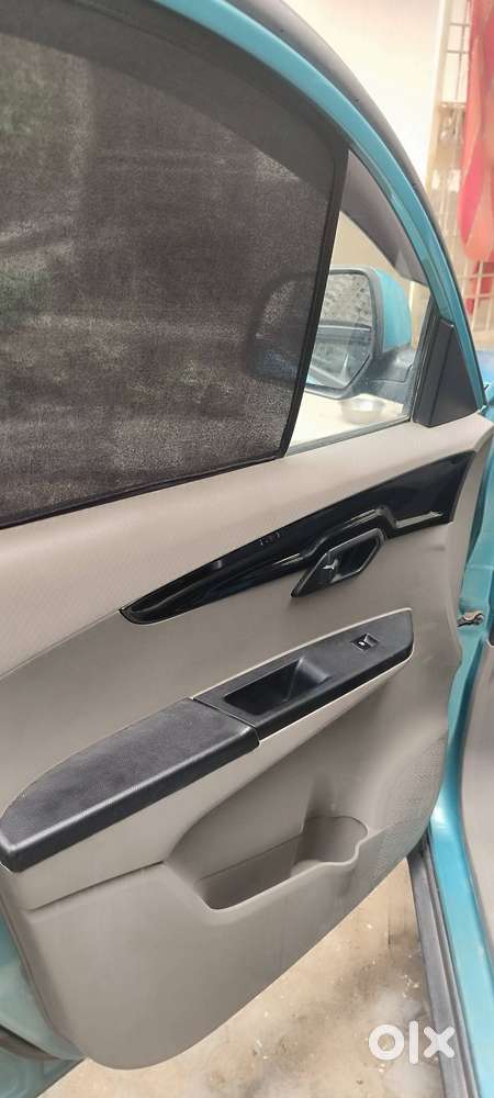 Mahindra Kuv 100 2016 Petrol Well Maintained