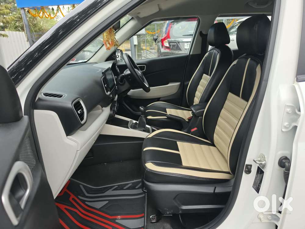Hyundai Venue 1.2 S (o), 2023, Petrol