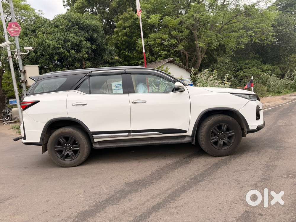 Toyota Fortuner Diesel 160000 Km Driven