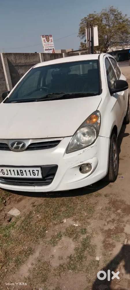 Hyundai New I20 Asta Mt 2011