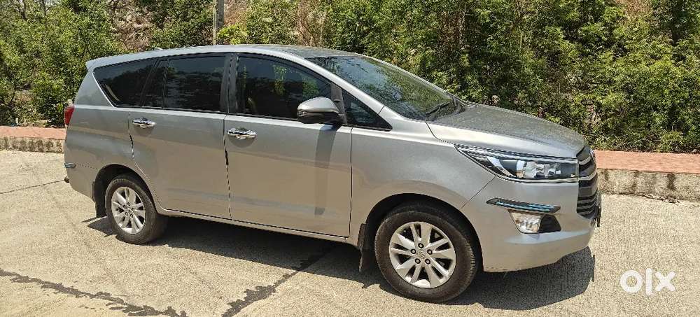 Toyota Innova Crysta 2020 Diesel 142000 Km Driven
