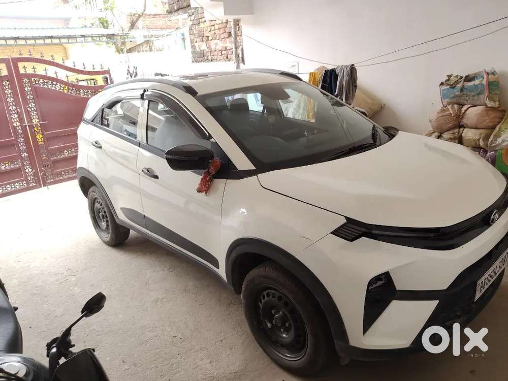 Tata Nexon 14000 Km Driven