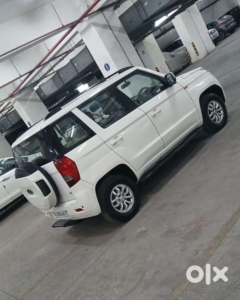Mahindra Tuv 300 Mhawk100 T8, 2018, Diesel