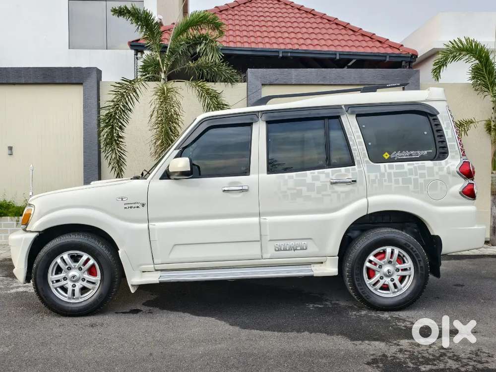 Mahindra Scorpio 2011 Diesel Well Maintained