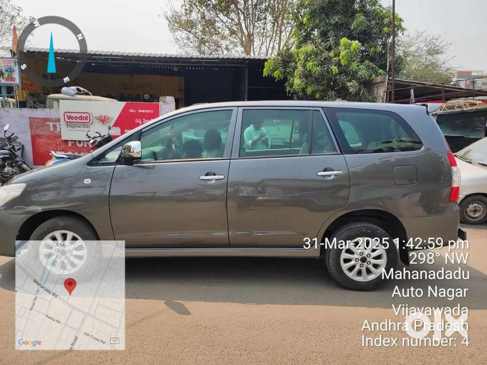 Toyota Innova 2012 Car