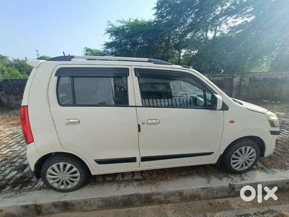 Maruti Suzuki Wagon R 1.0 2016