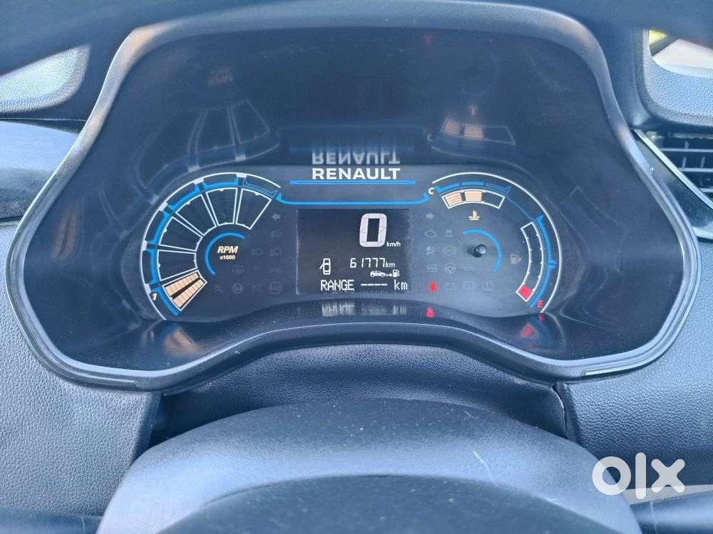 Renault Triber Rxt, 2022, Petrol