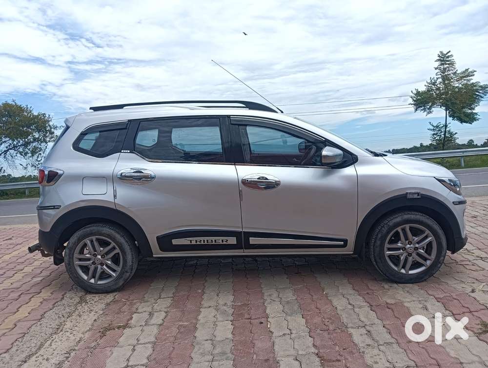 Renault Triber Rxz, 2020, Petrol