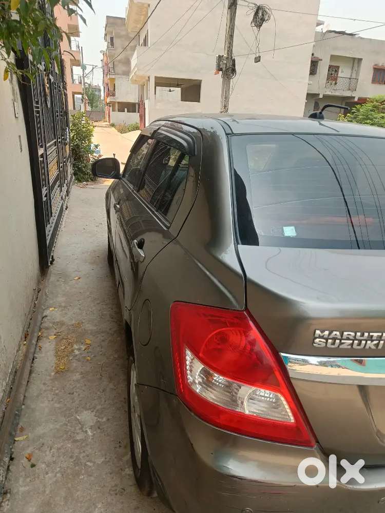 Maruti Suzuki Swift Dzire 2017 Petrol 60100 Km Driven
