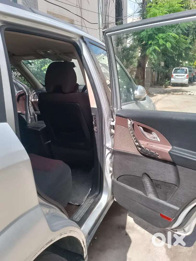 Mahindra Xuv 500