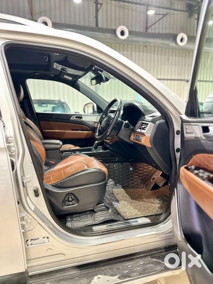 Mahindra Alturas G4 4wd At, 2020, Diesel