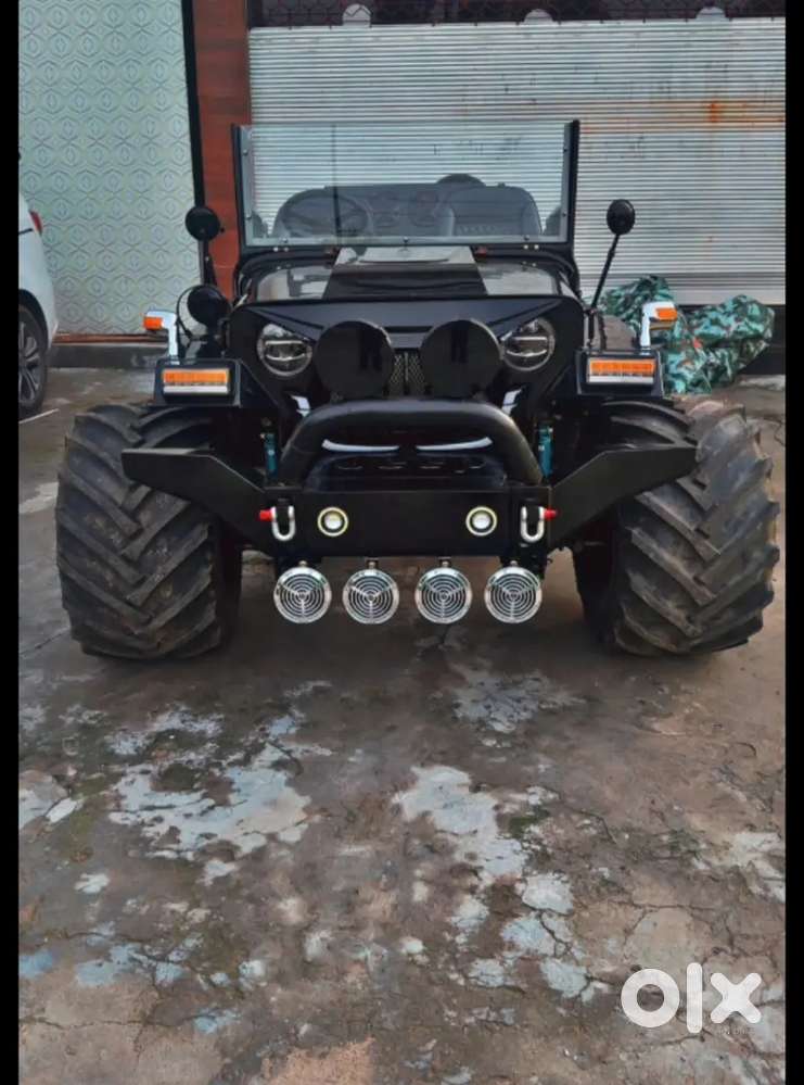 Open Jeep Fully Modified With Music System