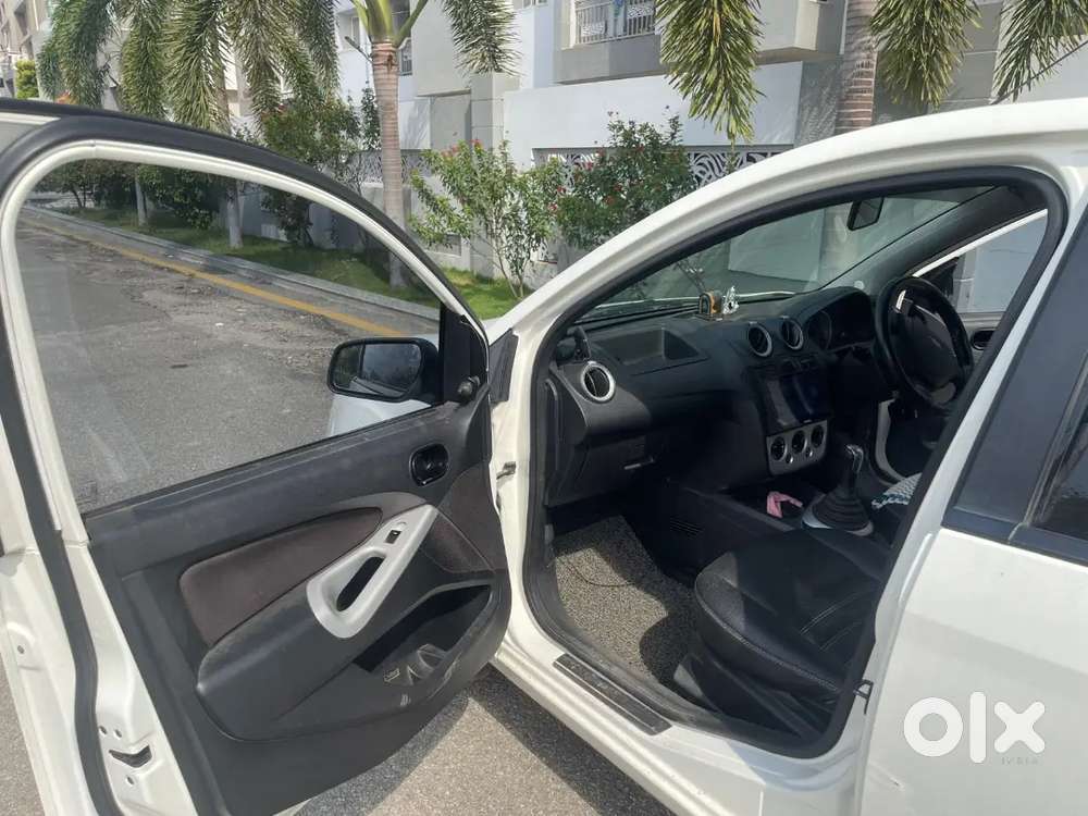 Ford Figo 2012 Diesel Well Maintained Company Service Record