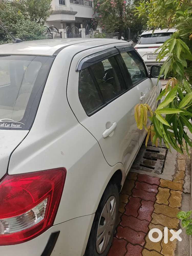 Maruti Suzuki Swift Dzire 2015 Petrol 98000 Km Driven