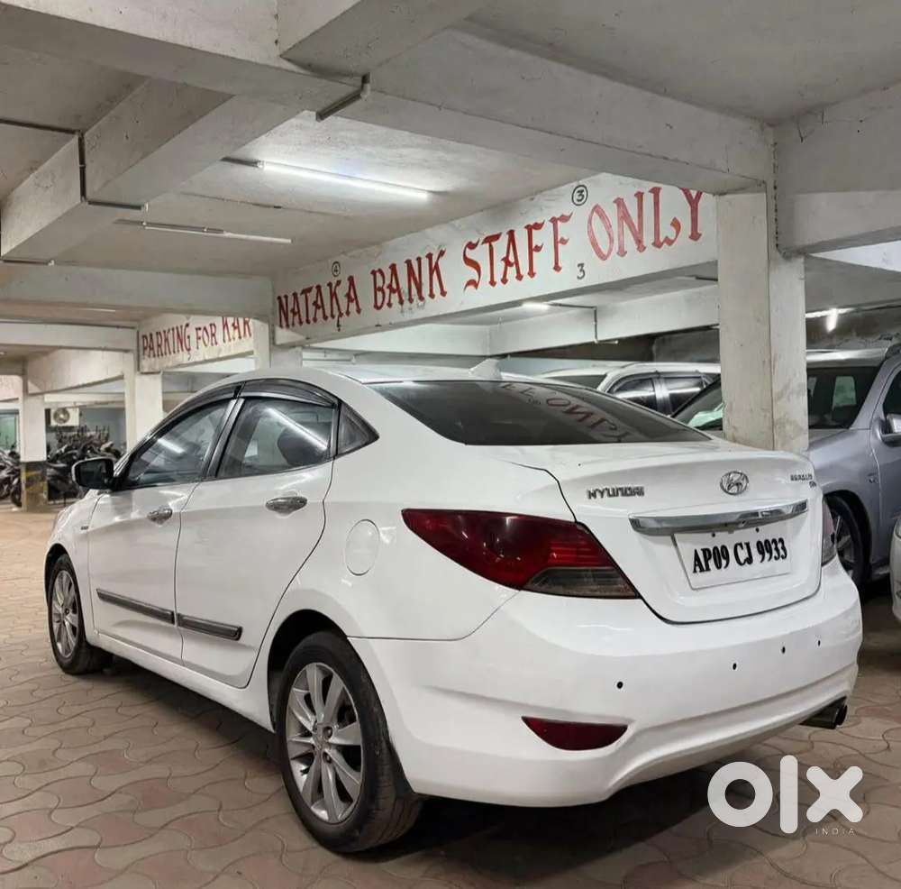 Hyundai Verna 2011 Diesel 95200 Km Driven