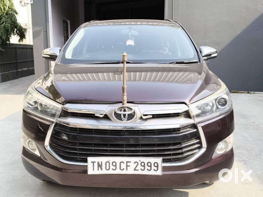 Toyota Innova Crysta 2.8z Automatic, 2016, Diesel