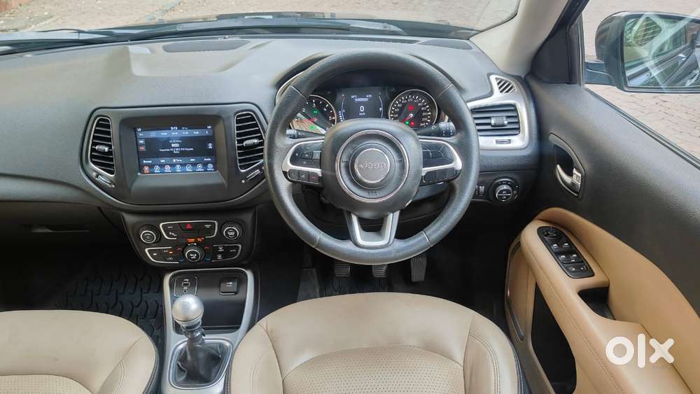 Jeep Compass 2.0 Longitude Option, 2019, Diesel