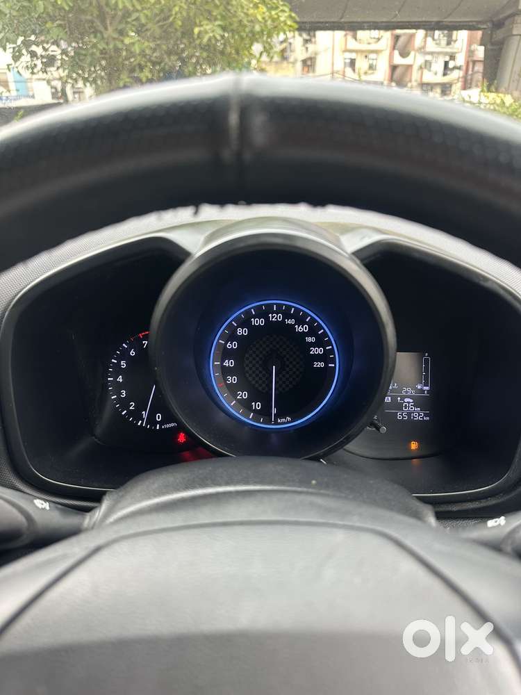 Hyundai Venue 1.2 S (o), 2021, Petrol