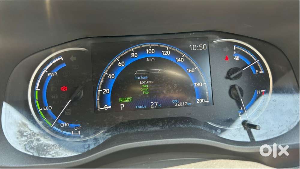 Toyota Innova Hycross Vx Hybrid 2023  1st Owner  22k Kms  Top Condi