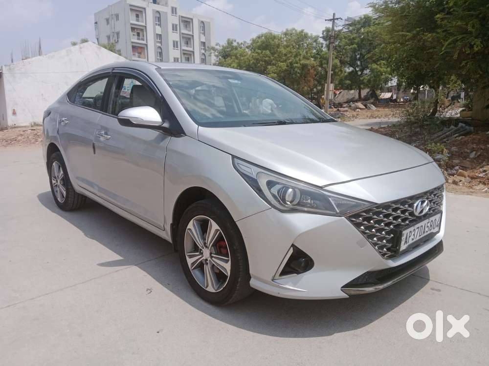 Hyundai Verna 1.6 Vtvt Sx, 2017, Petrol