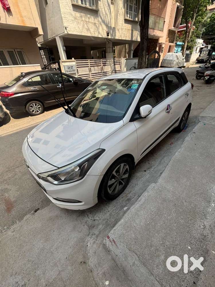 Hyundai Petrol Manual 2015
