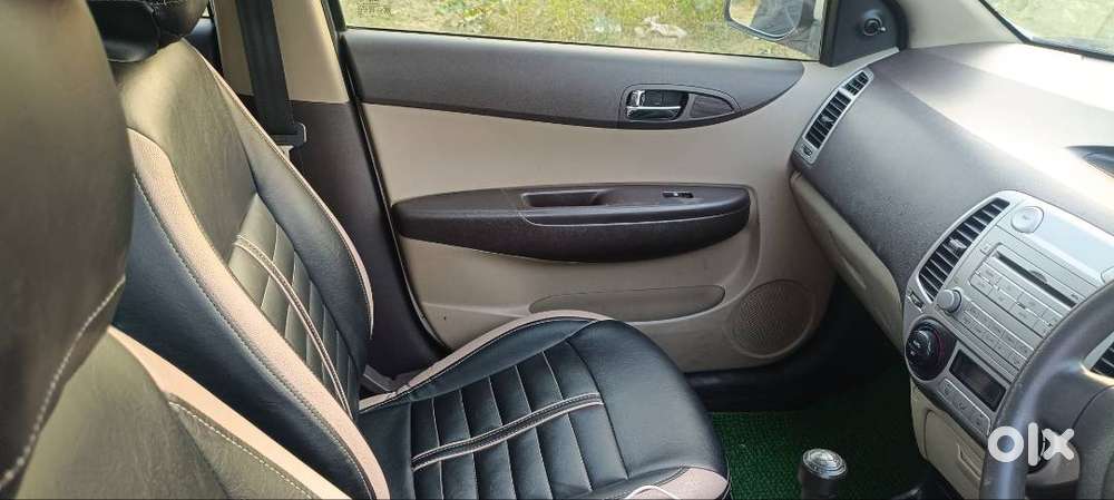 Hyundai I20 Magna 2011 Petrol
