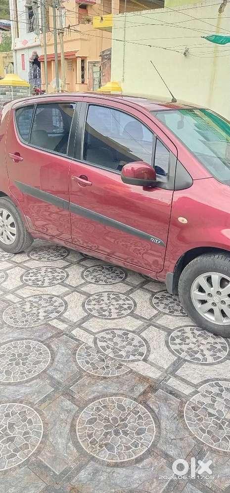 Maruti Suzuki Ritz Zxi 2012