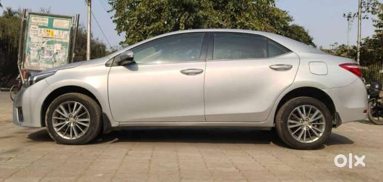 Toyota Corolla Altis 2013-2017 Vl At, 2016, Petrol