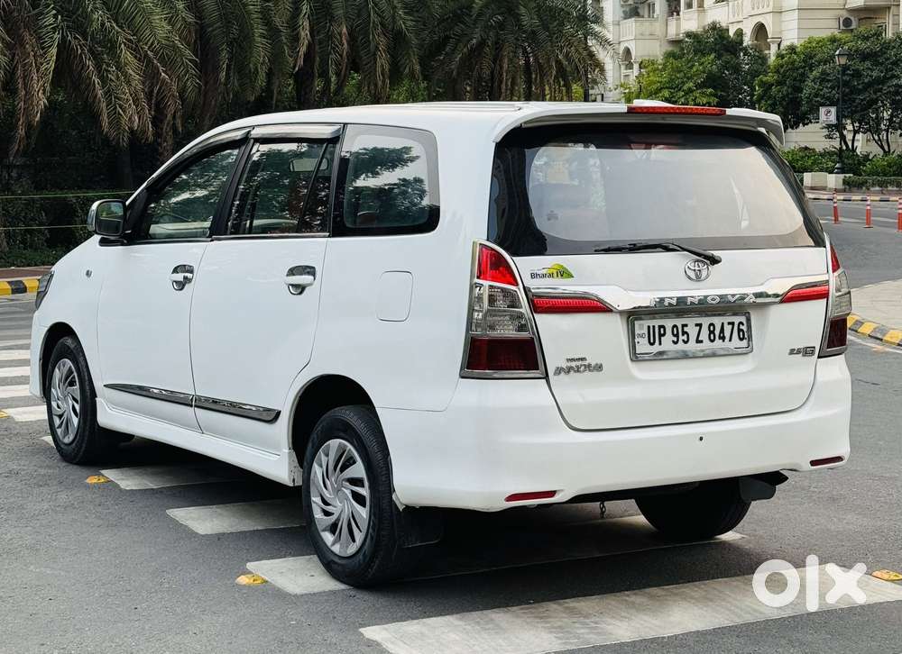 Toyota Innova 2.5 G (diesel) 8 Seater, 2015, Diesel