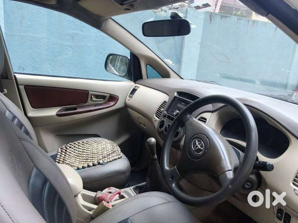 Toyota Innova 2.5 G (diesel) 8 Seater Bs Iv, 2008, Diesel
