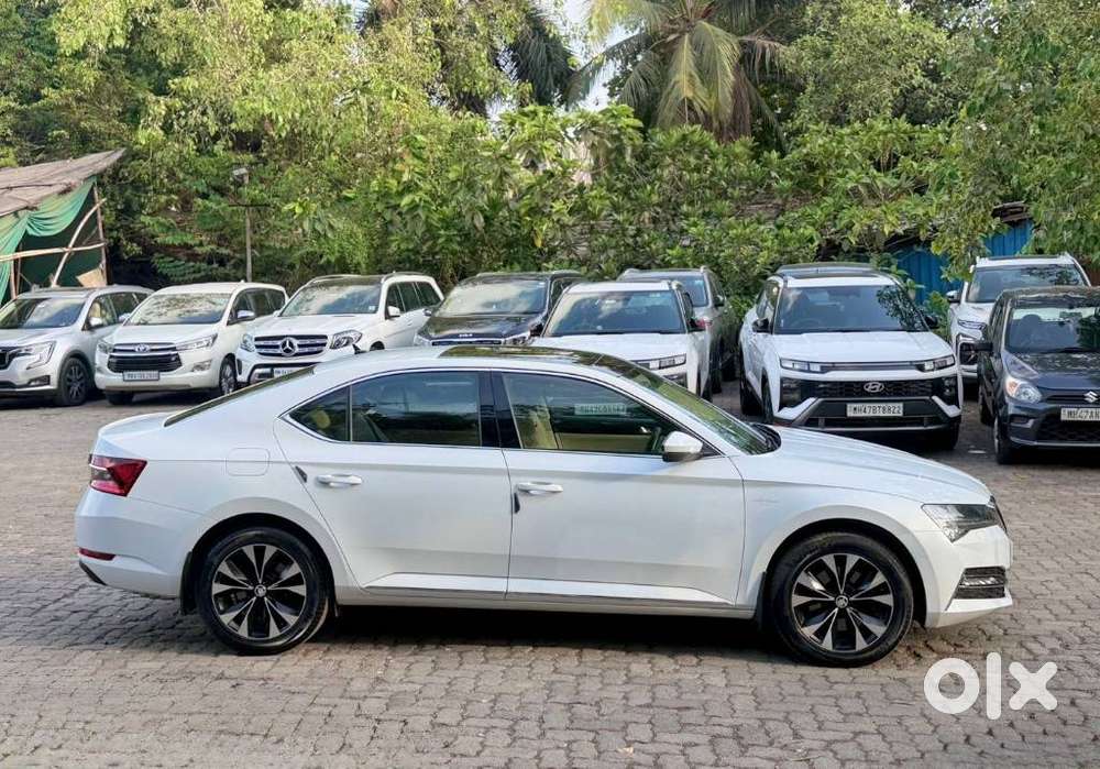 Skoda Superb 2.0 Tsi At L&k, 2021, Petrol
