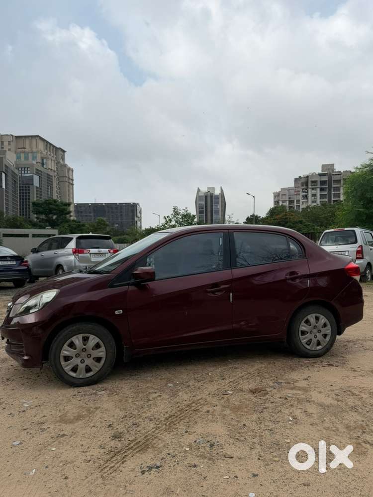 Honda Amaze 2014 Year