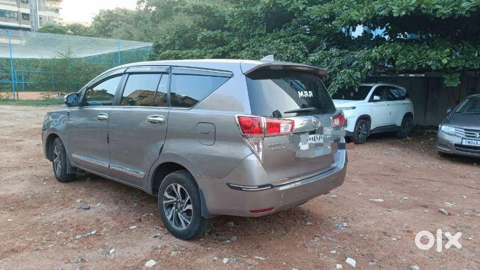 Toyota Innova Crysta 2.7 Gx Limited Edition At 7 Str, 2022, Petrol