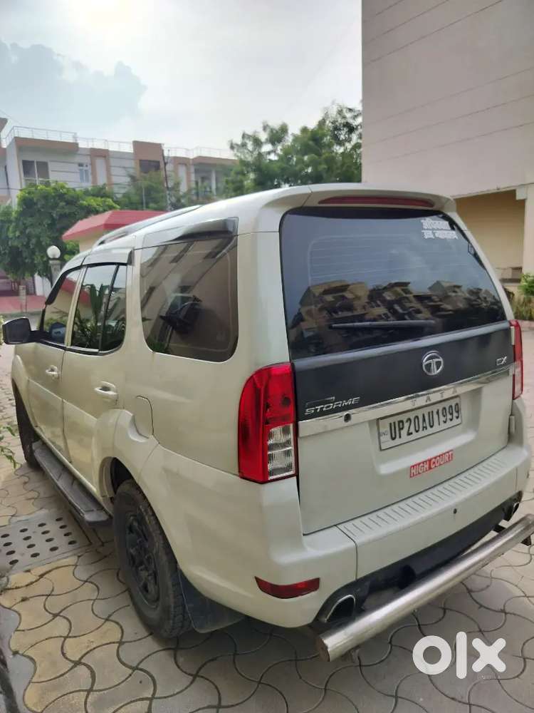 Tata Safari Storme 2016 4x2 Manual Diesel