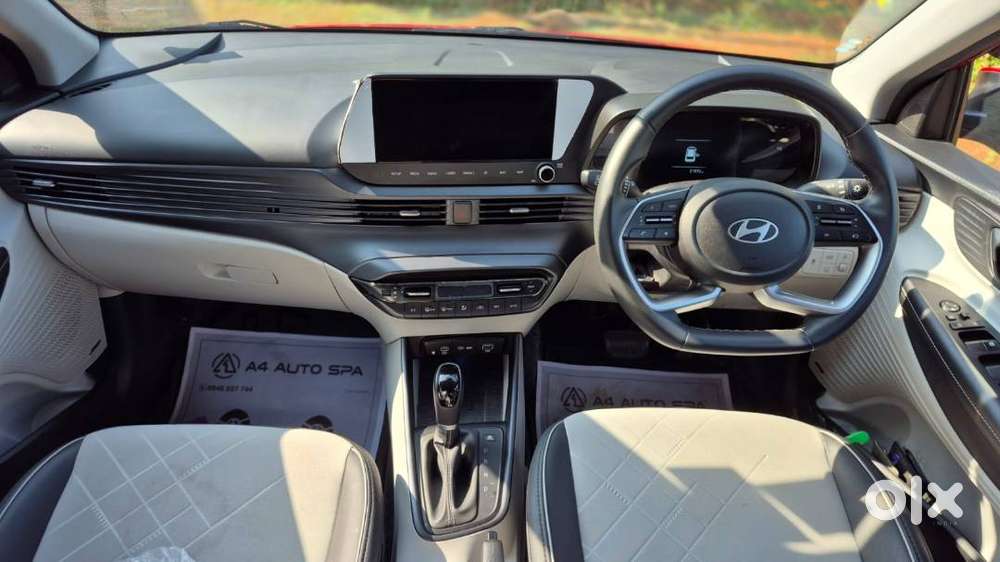 Hyundai I20 Asta Cvt Automatic  21k Km Driven  Top Model