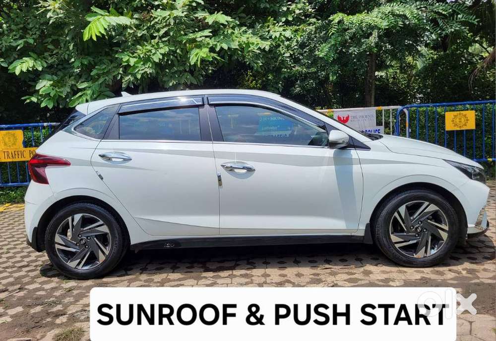Hyundai New I20 1.2 Asta (o) Mt, 2022, Petrol