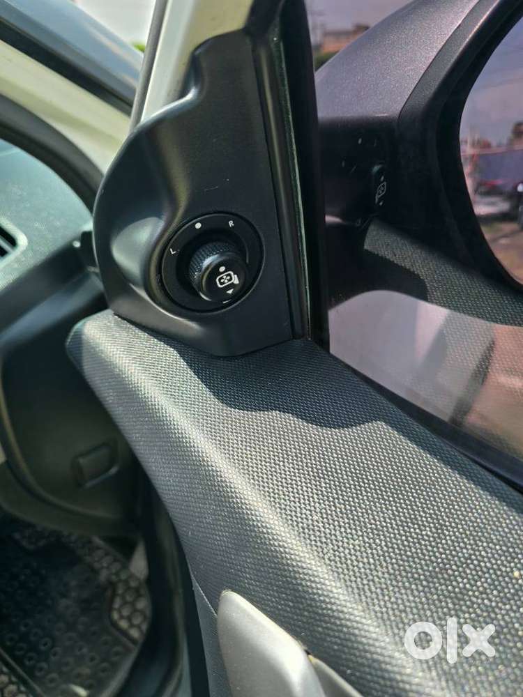 Tata Nexon 1.2 Revotron Xt, 2020, Petrol