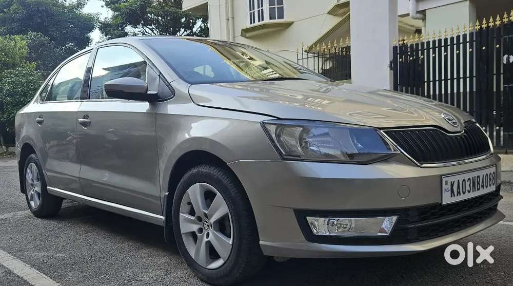 Skoda Rapid 2017 Petrol Well Maintained
.