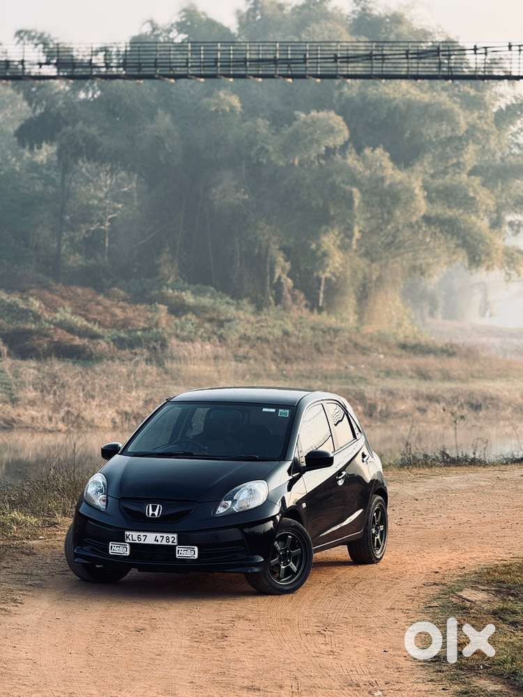 Honda Brio 2014 Petrol Well Maintained