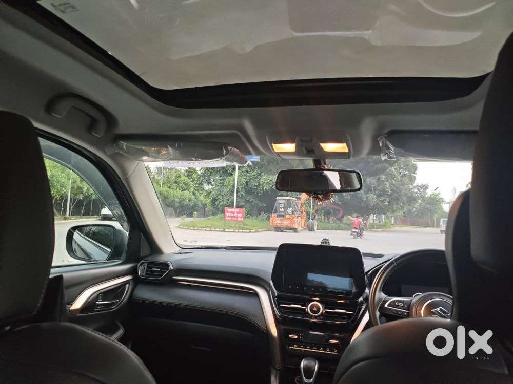 Maruti Suzuki Grand Vitara 1.5 Alpha Plus Intelligent Hybrid Ecvt, 2..