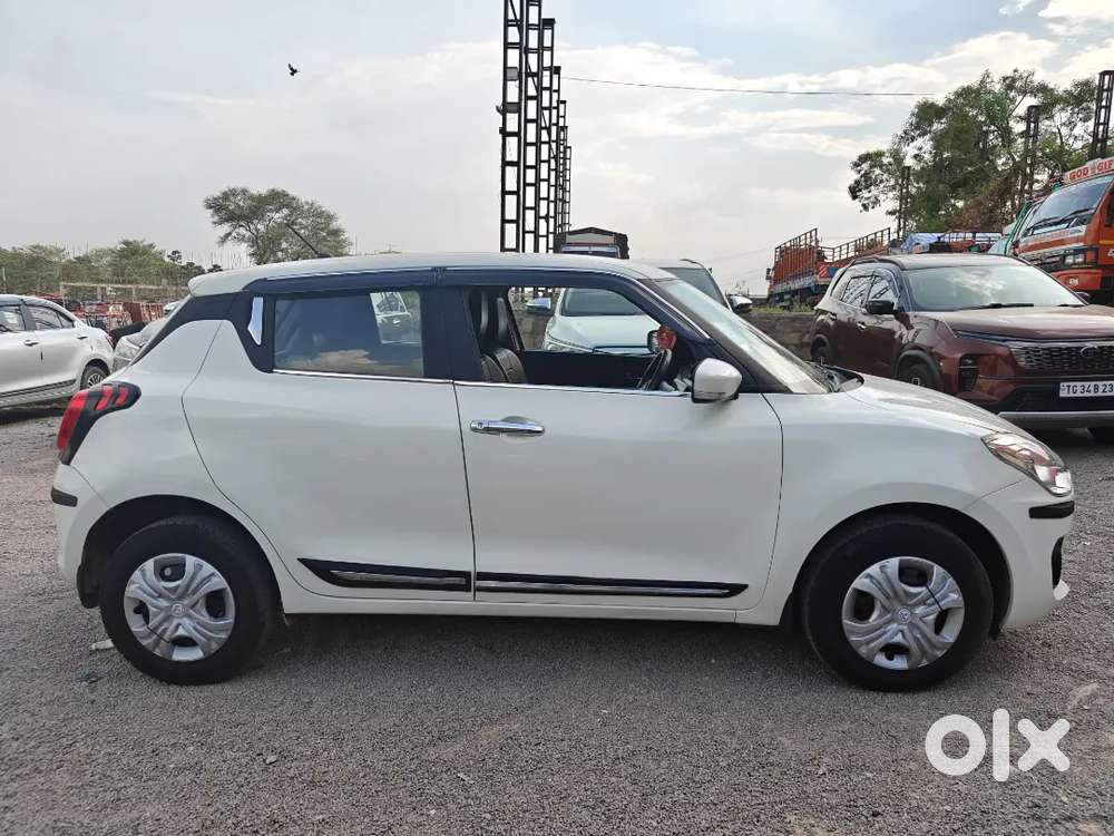 Maruti Suzuki Swift Vxi 2021  38k Km  Petrol  Excellent Condition