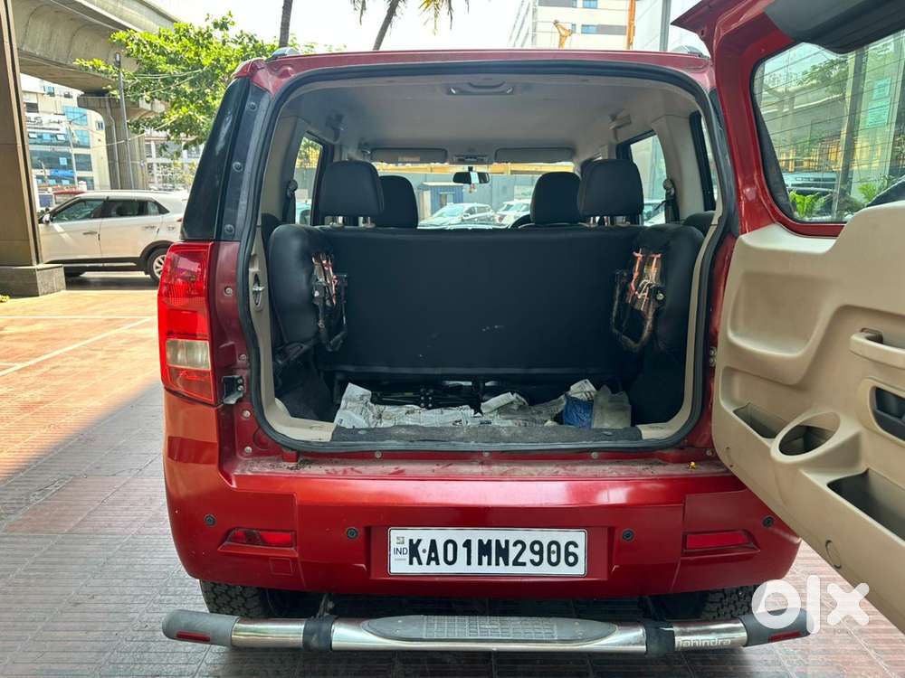 Mahindra Tuv 300 T8, 2016, Diesel