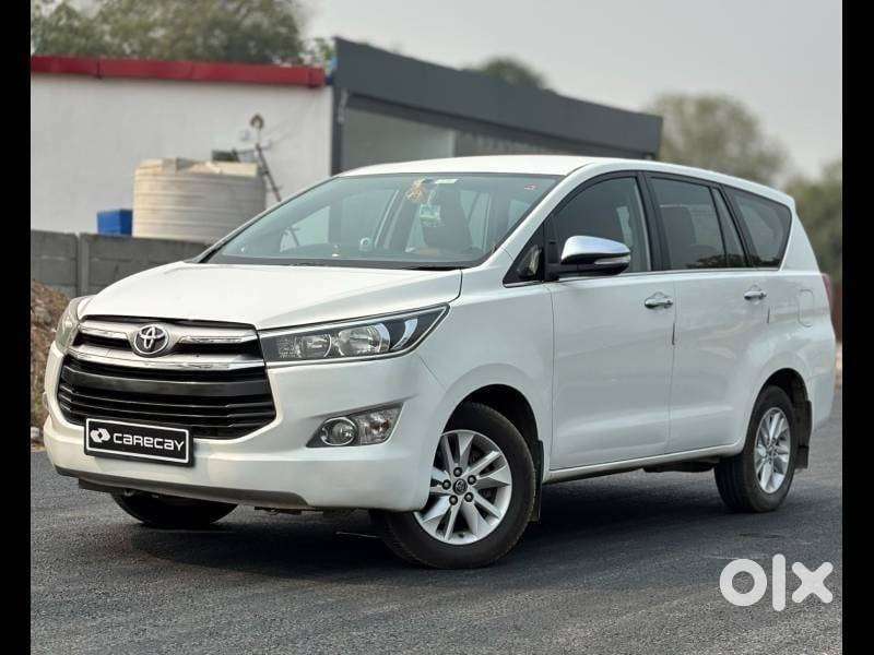 Toyota Innova Crysta 2.8 Gx At 7 Str, 2017, Diesel