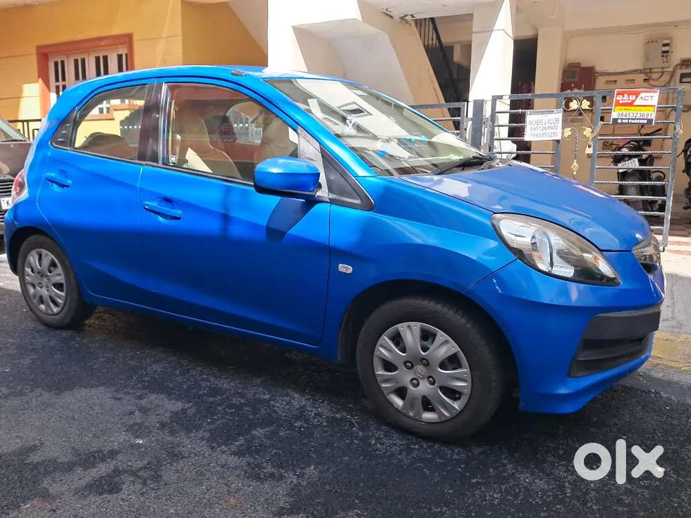 My Own Car Honda Brio Smt Fully Loaded Less Driven Petrol Ka 05 Car