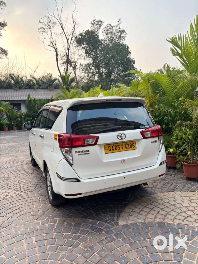 Toyota Innova Crysta Diesel 2017