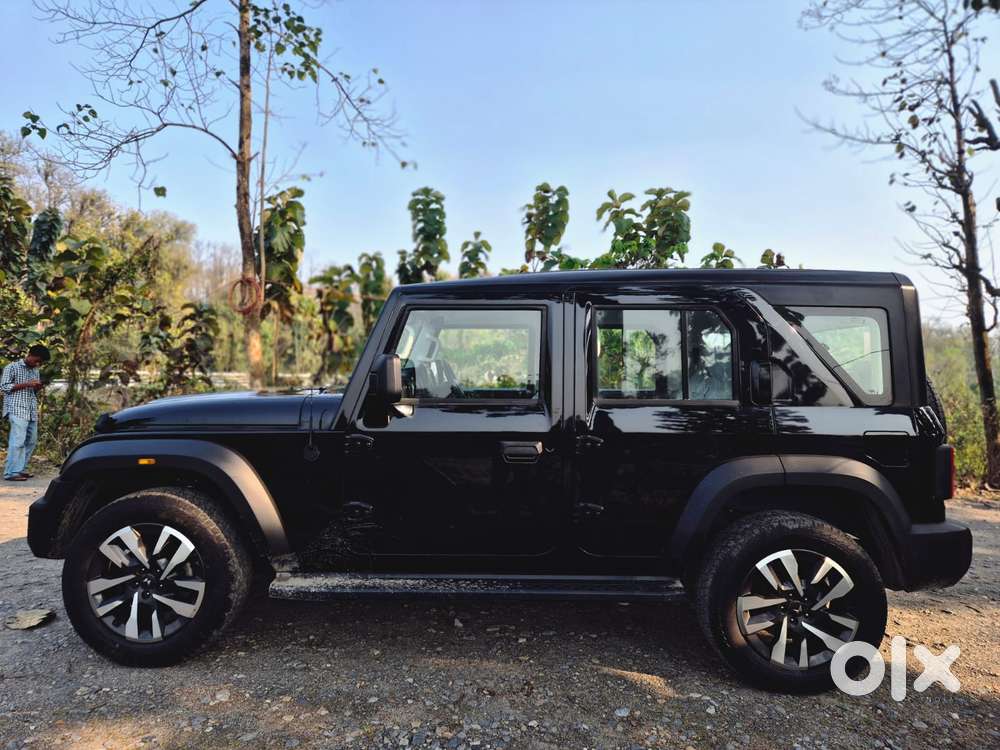 Mahindra Thar Roxx Ax7 L Petrol At 2wd, 2026, Petrol