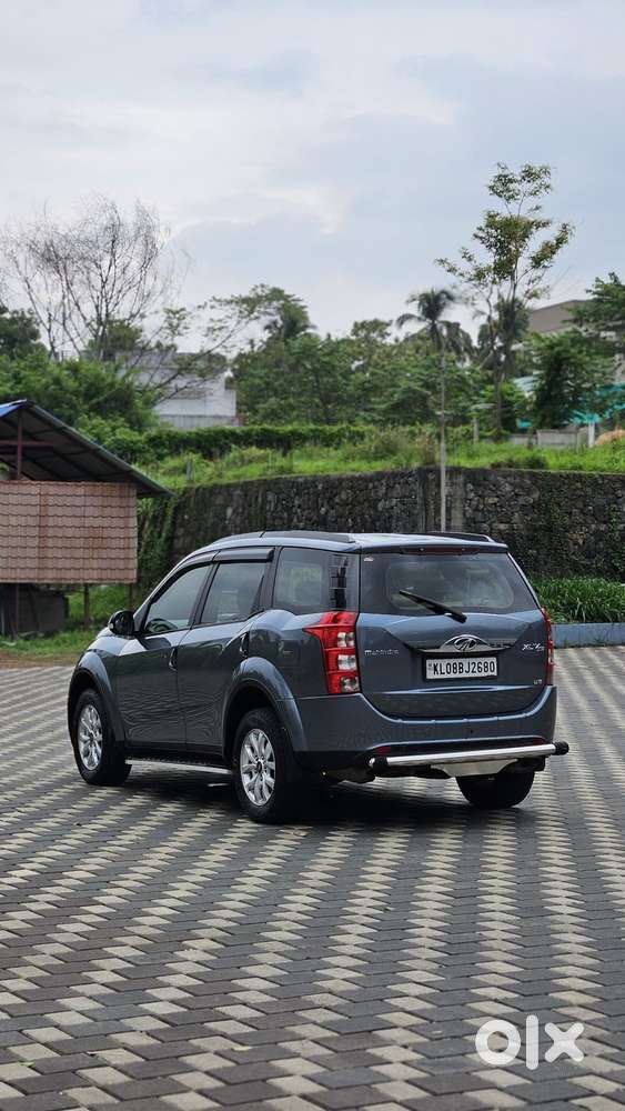 Mahindra Xuv500 W8, 2016, Diesel