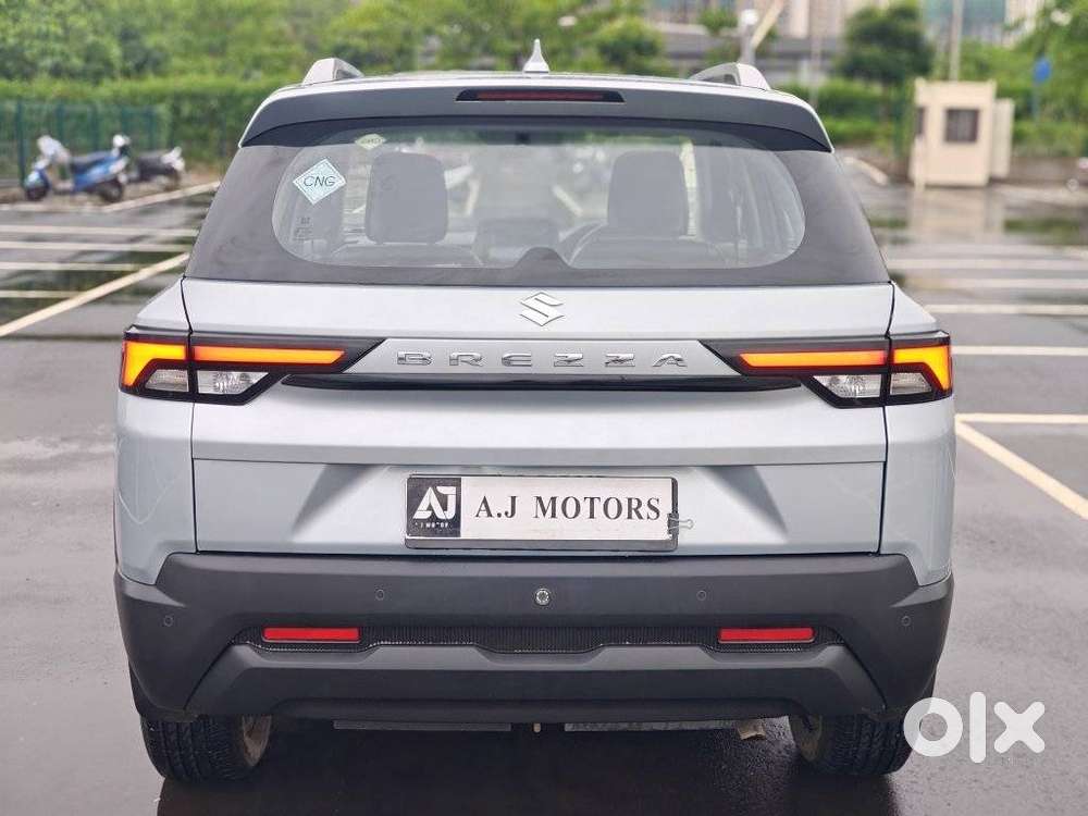 Maruti Suzuki Brezza 1.5 Lxi Cng, 2025, Cng & Hybrids
