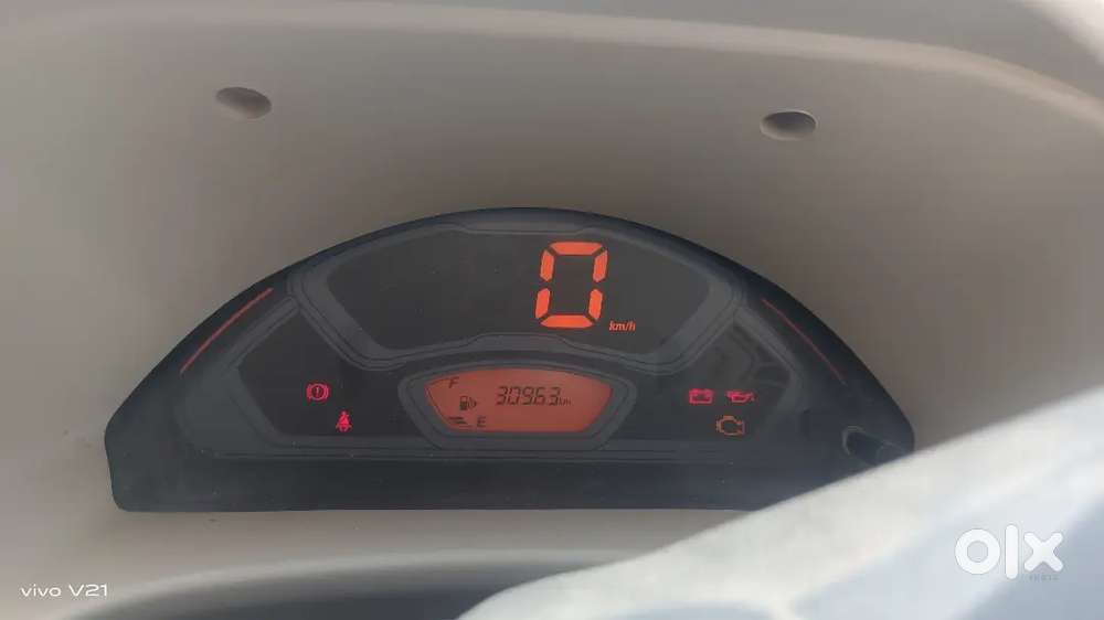 Maruti Suzuki Eco Driven 30000km 1.6 Years Old